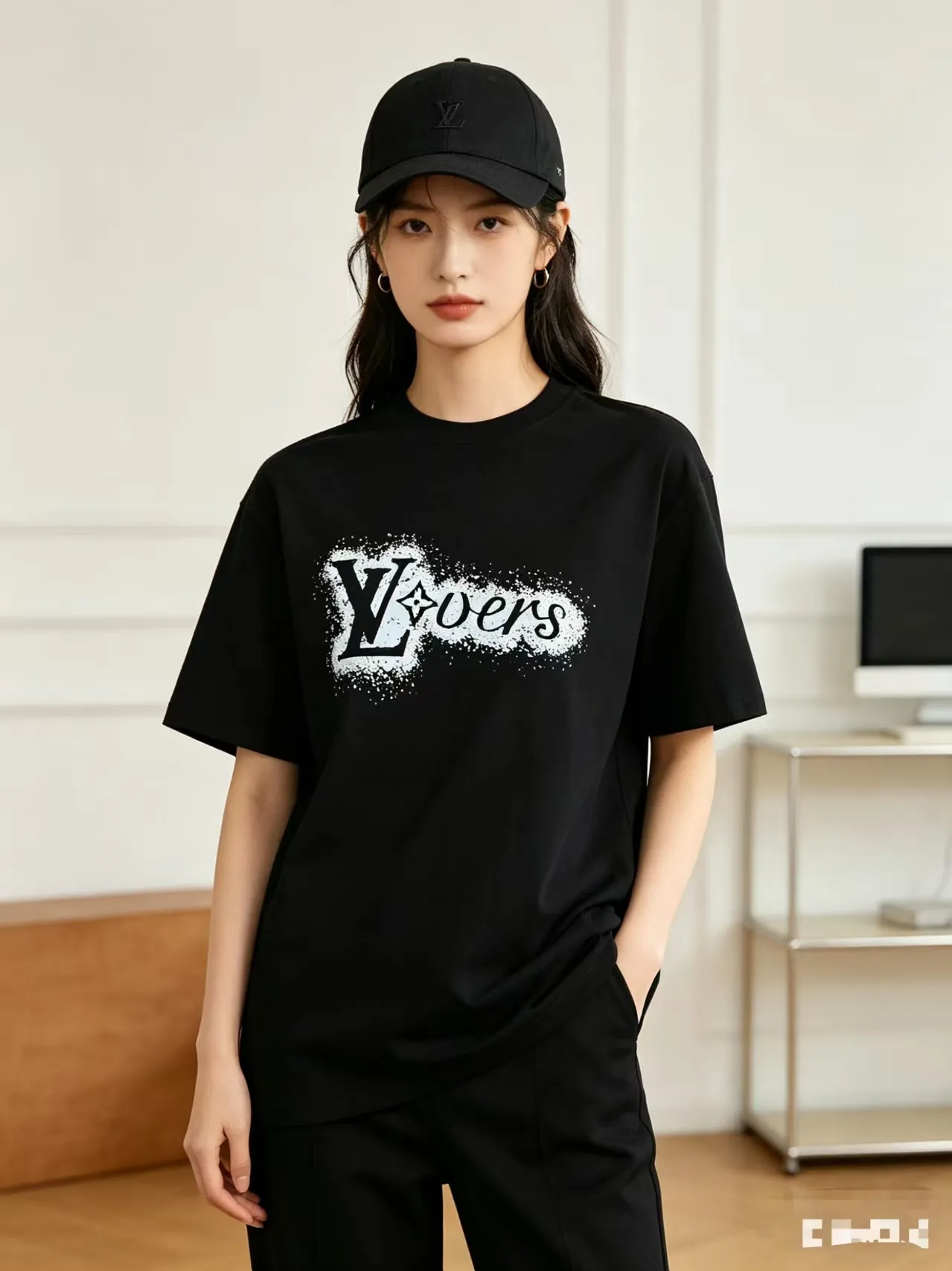 Louis Vuitton/